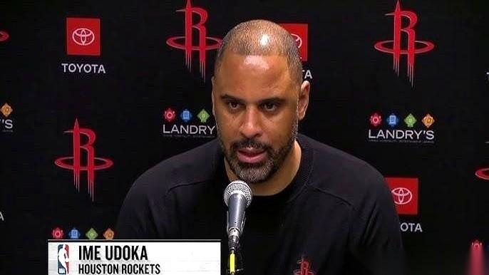 领先16分，我以为稳了。结果呢？活活看吐了。我就纳了闷了，人家马刺下半场的