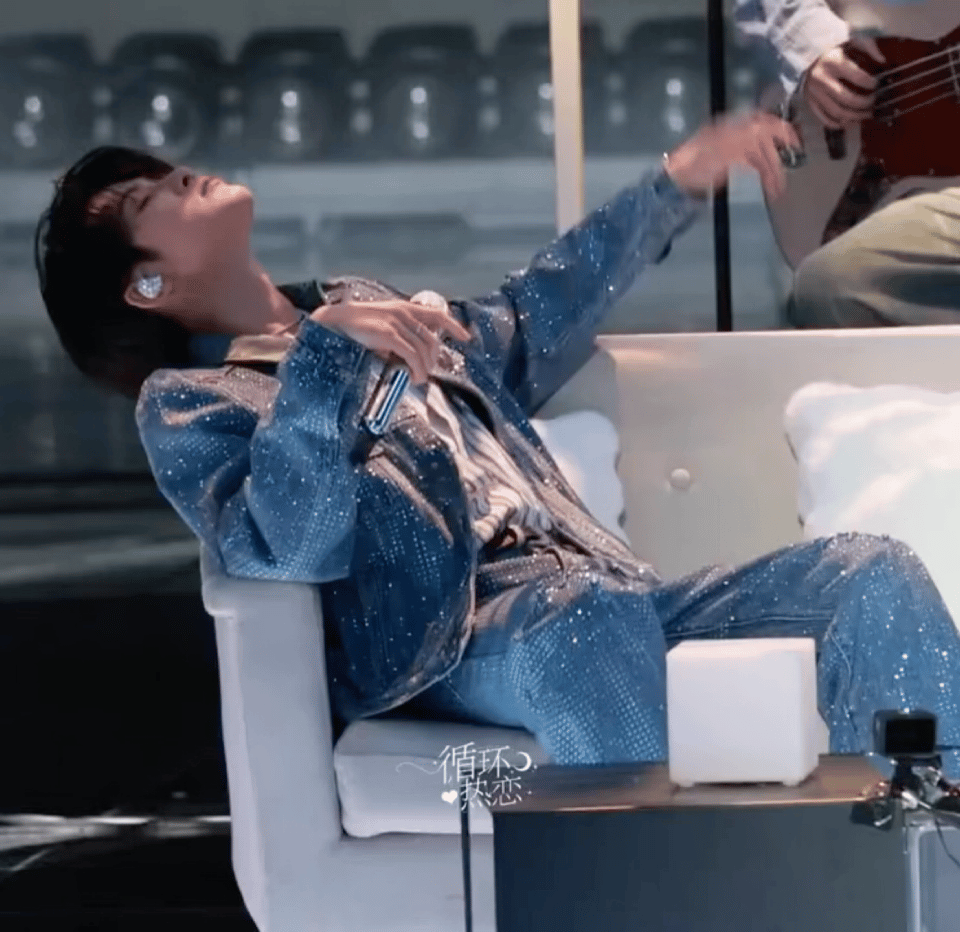 北京春晚是檀健次《proof》的首唱，跨年没看上的《Proof》舞台檀健次在北京