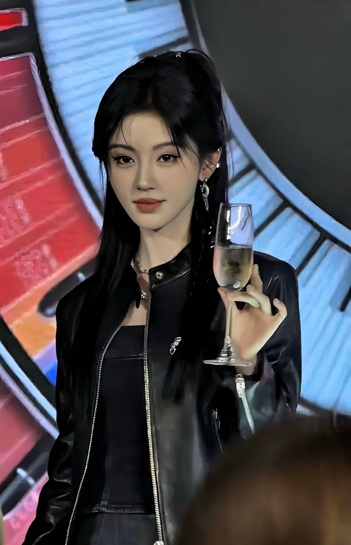 对比p1，为啥p2更精致了但是不好看了