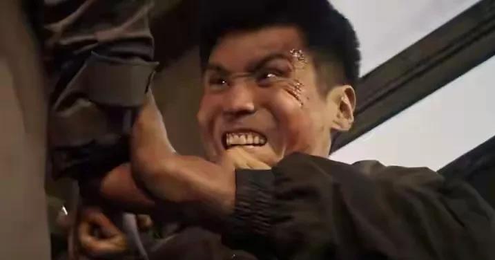 《以法之名》乔振兴死，我可以理解，为了推动剧情，万海死，不可理喻但情有可原，我也