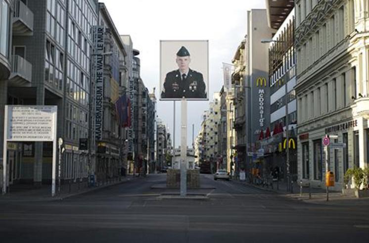 特朗普放话要从德国撤军，本来是一张施压牌，结果德国选择党联合主席克鲁帕拉接了一句