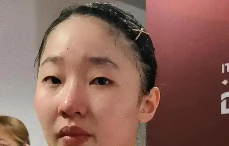 张本智和、张本美和兄妹被勒令5站国际赛自己掏钱，原因竟是老爸说了句“回中国练球更