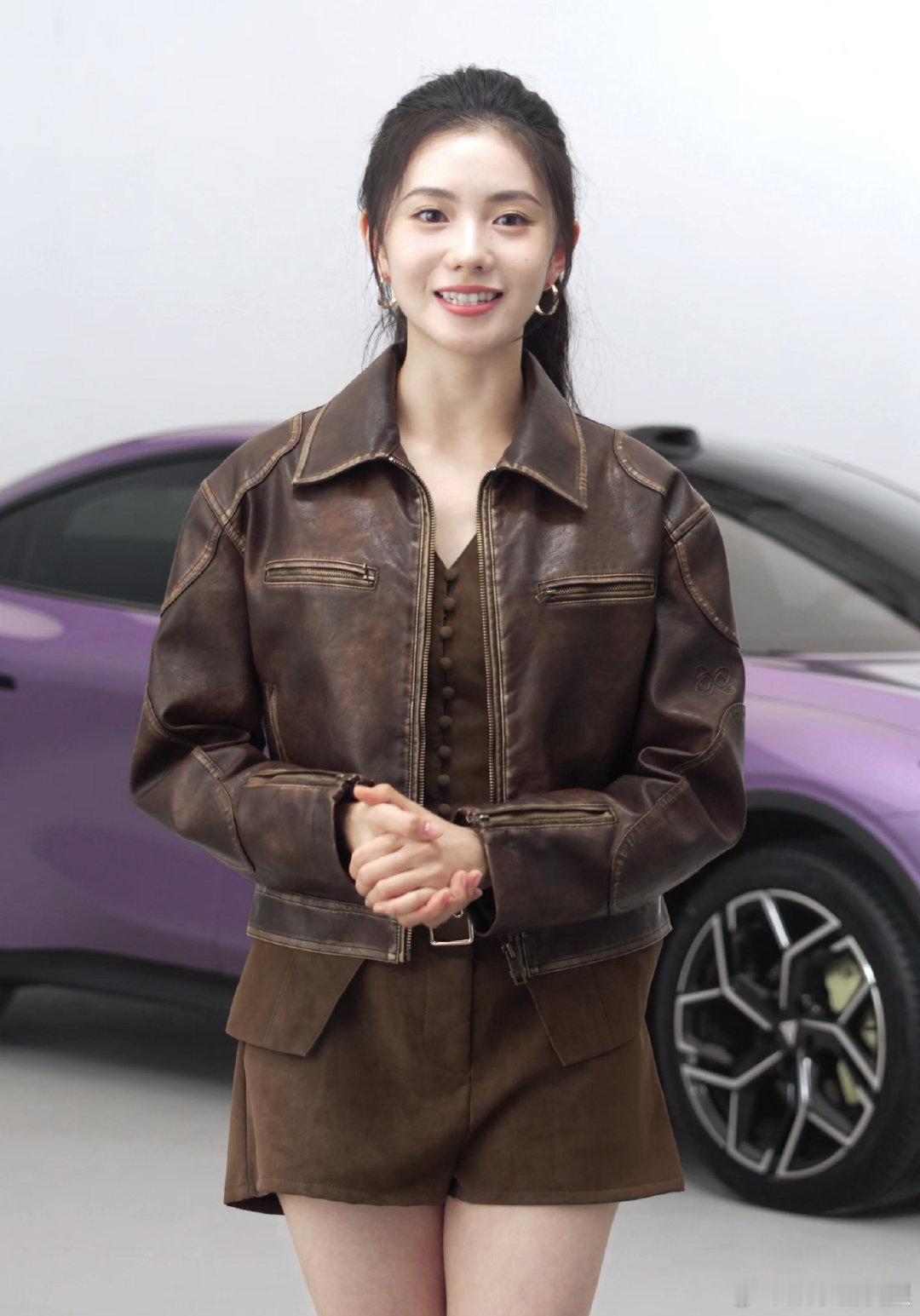 刘浩存深蓝L06品牌大使是谁看着的新look疯狂心动！又甜又飒，完美驾驭两种风