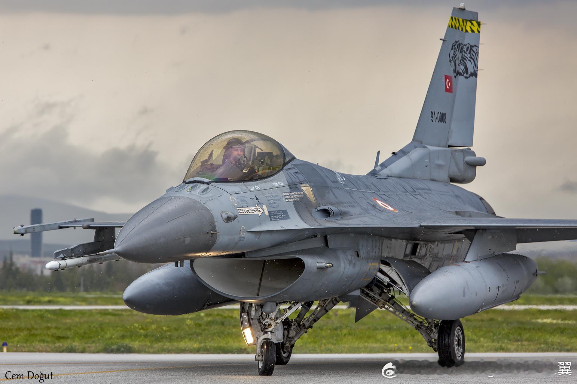 带米格-23击坠标记的土耳其F-16Block40CCIP，2014年3月，