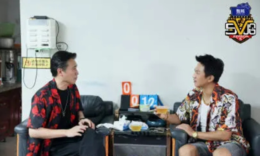 嘉宾硬上节目可还行？李乃文录完一期五哈不肯走，硬是改签机票临时又录了一期，直言