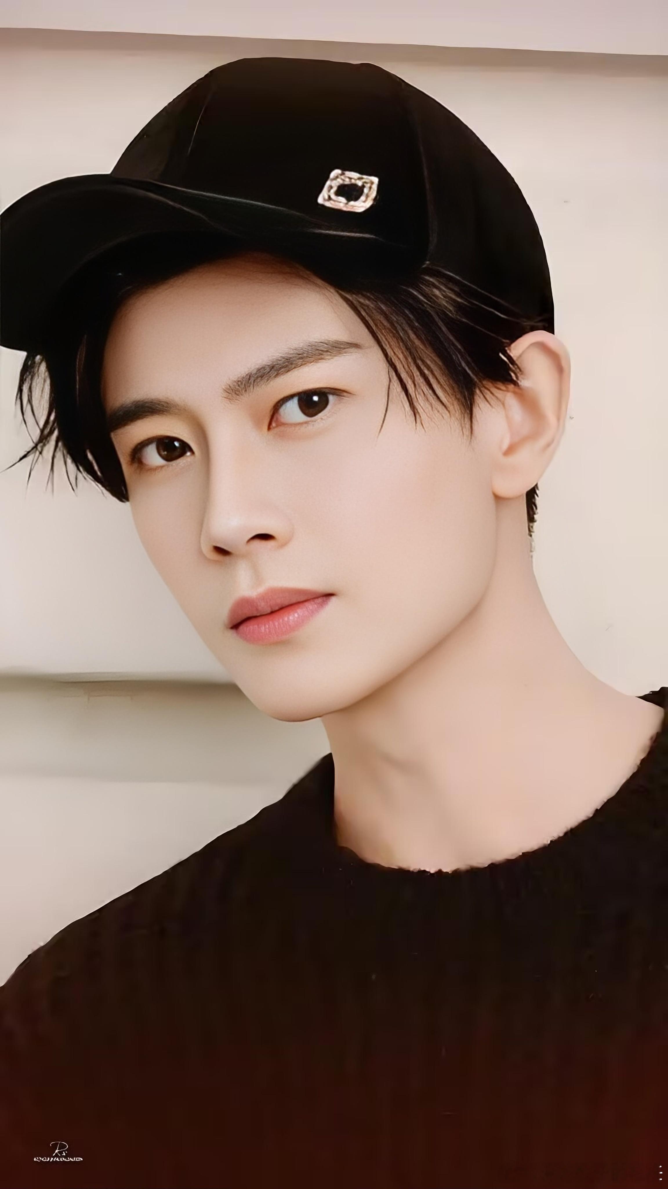 任嘉伦🔖🅻🅸🆅🅴 ❥₍ᐢ..ᐢ₎♡̷༘🔅✰ᯓ因为你，我开始学会