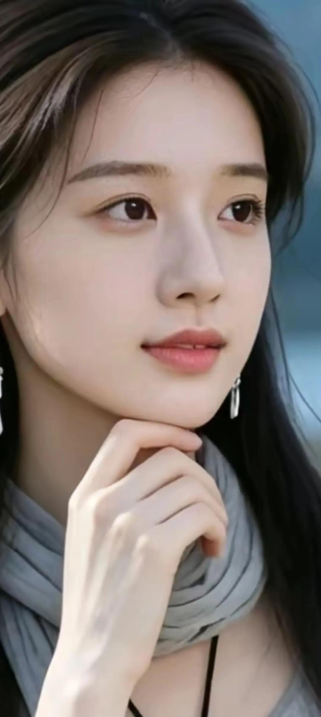 温柔眼神，浅笑盈盈，气质如兰，美不胜收！🌸💕