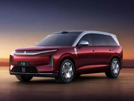 炸场！4月比亚迪连更7款新车，二代刀片+闪充全覆盖，10万起就能冲