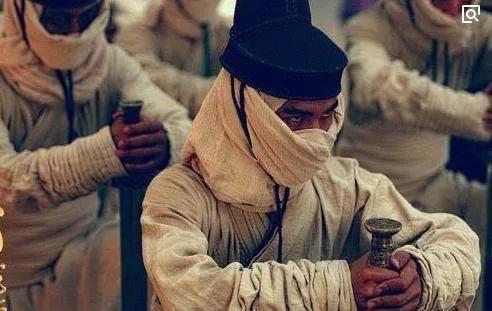 今日话题：为什么古代死士甘愿为主公赴死？？？网友甲：古代死士我这边有个个人观