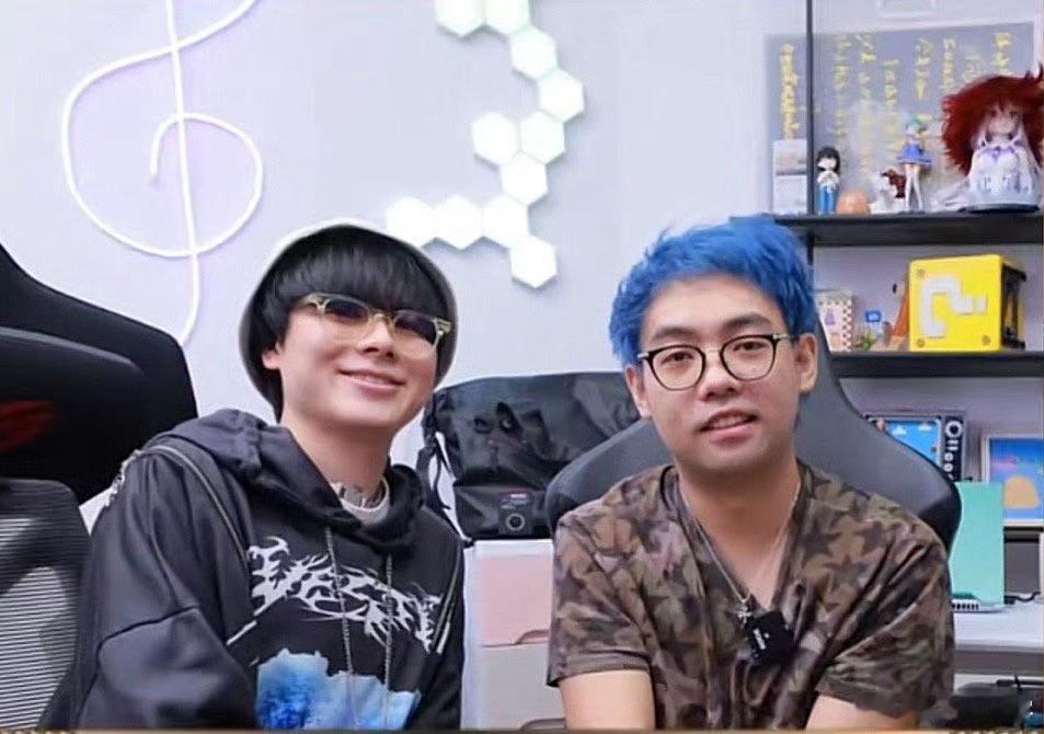 枫哥爆料12月份的宝可梦，张子豪法老小精灵他们可能会来玩一下！dota2​​​