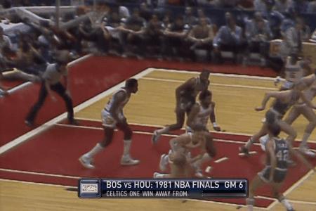 这也进攻犯规以后都别突破了左手插裤兜完事了