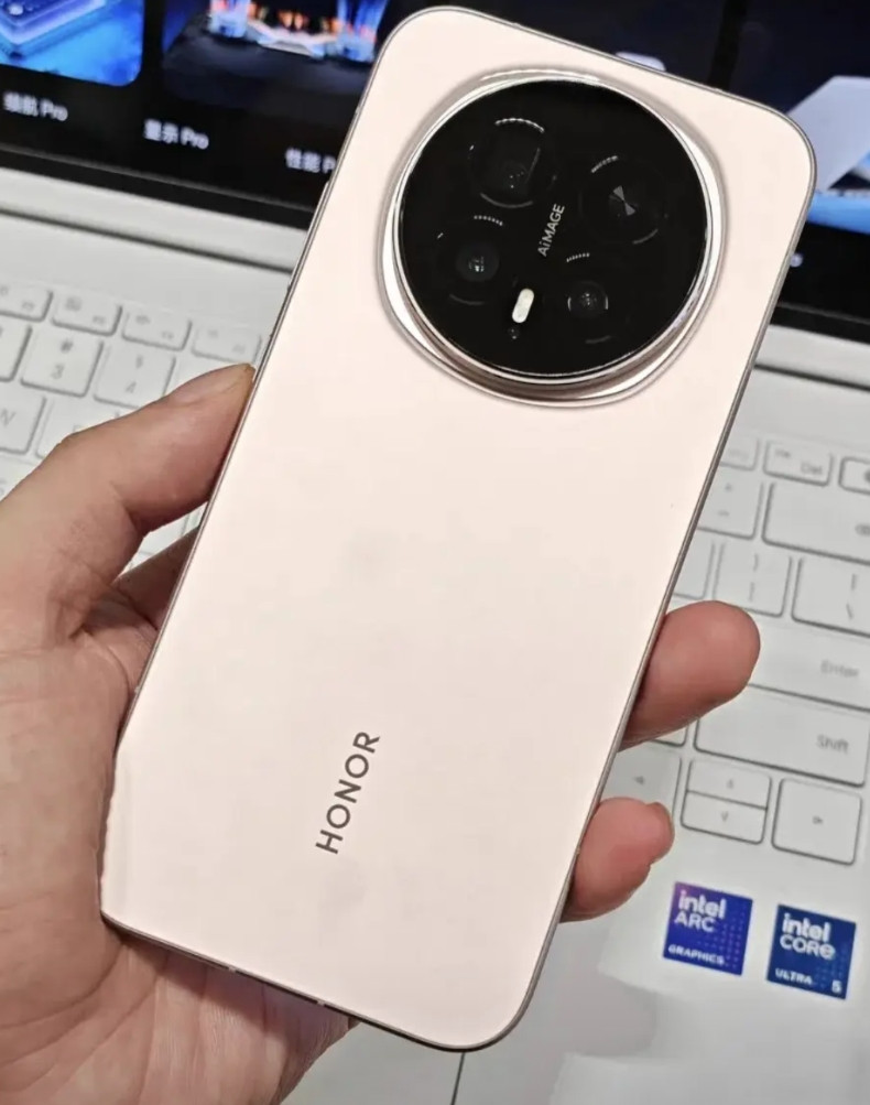 用了一周的荣耀Magic8，说说槽点和优点好多人都骂荣耀Magic8，用了一周