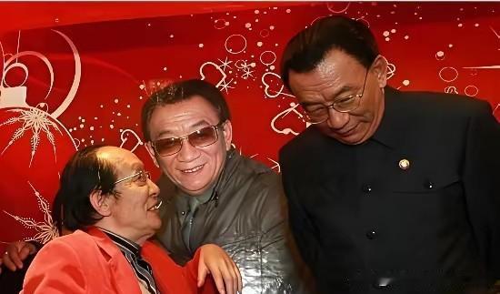 相声界最狠师徒反目？牛群被师父常宝华及侯耀华夺走“大师兄”位，至死不原谅？