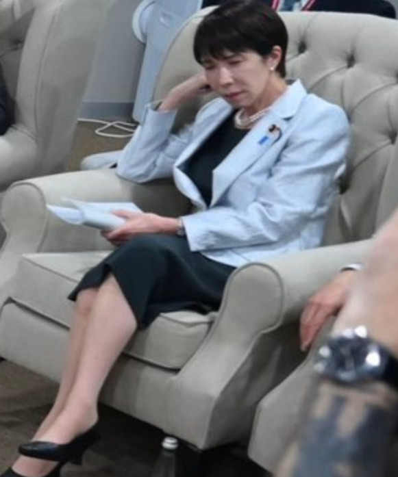 破天荒，欧盟承认中国“二战”有功，高市早苗在G20当场懵圈了！11月21日，在南