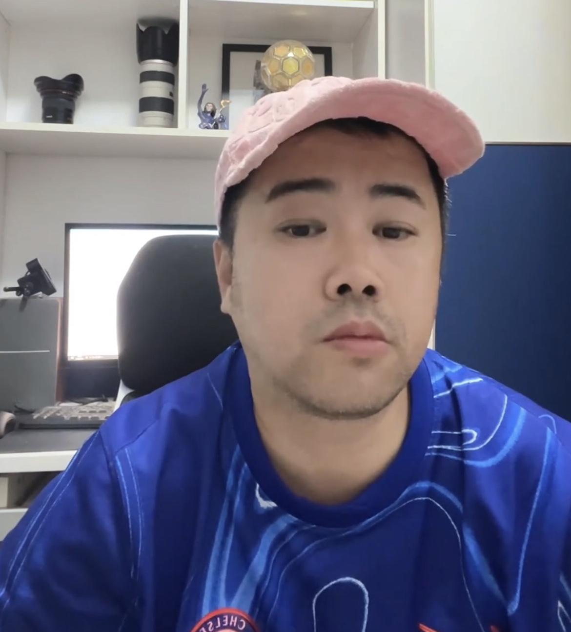 媒体人徐江爆了一个料。北京国安达万原本本赛季是要加盟上海海港的，但主教练塞蒂恩比