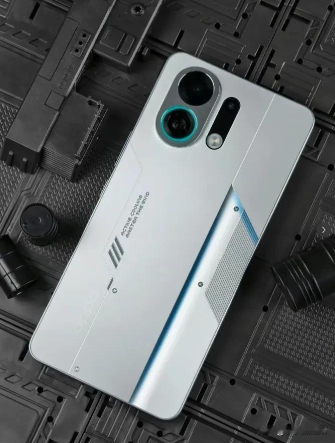 OPPOK13Turbo系列正式发布，国补后1529元起售OPPOK1