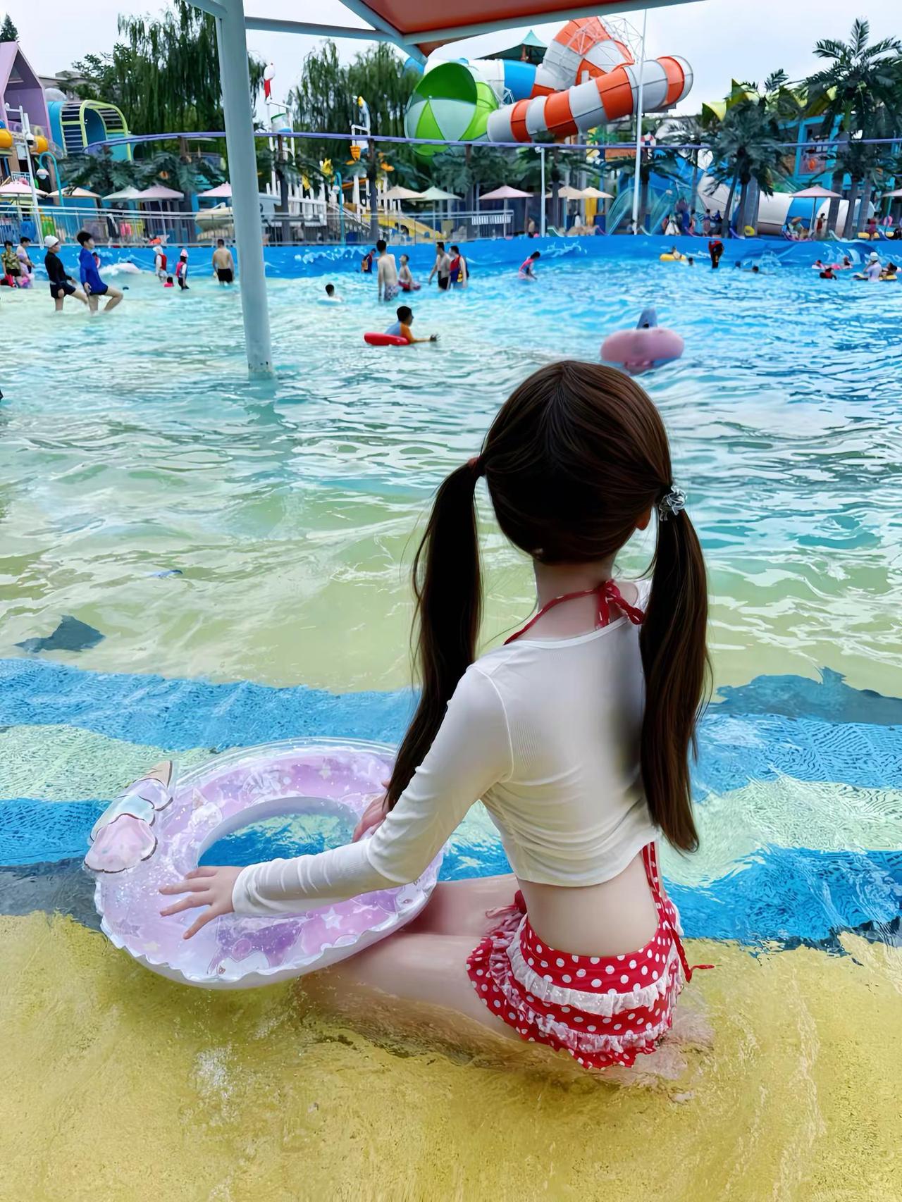 你漂亮的眼睛应该流幸福的泪