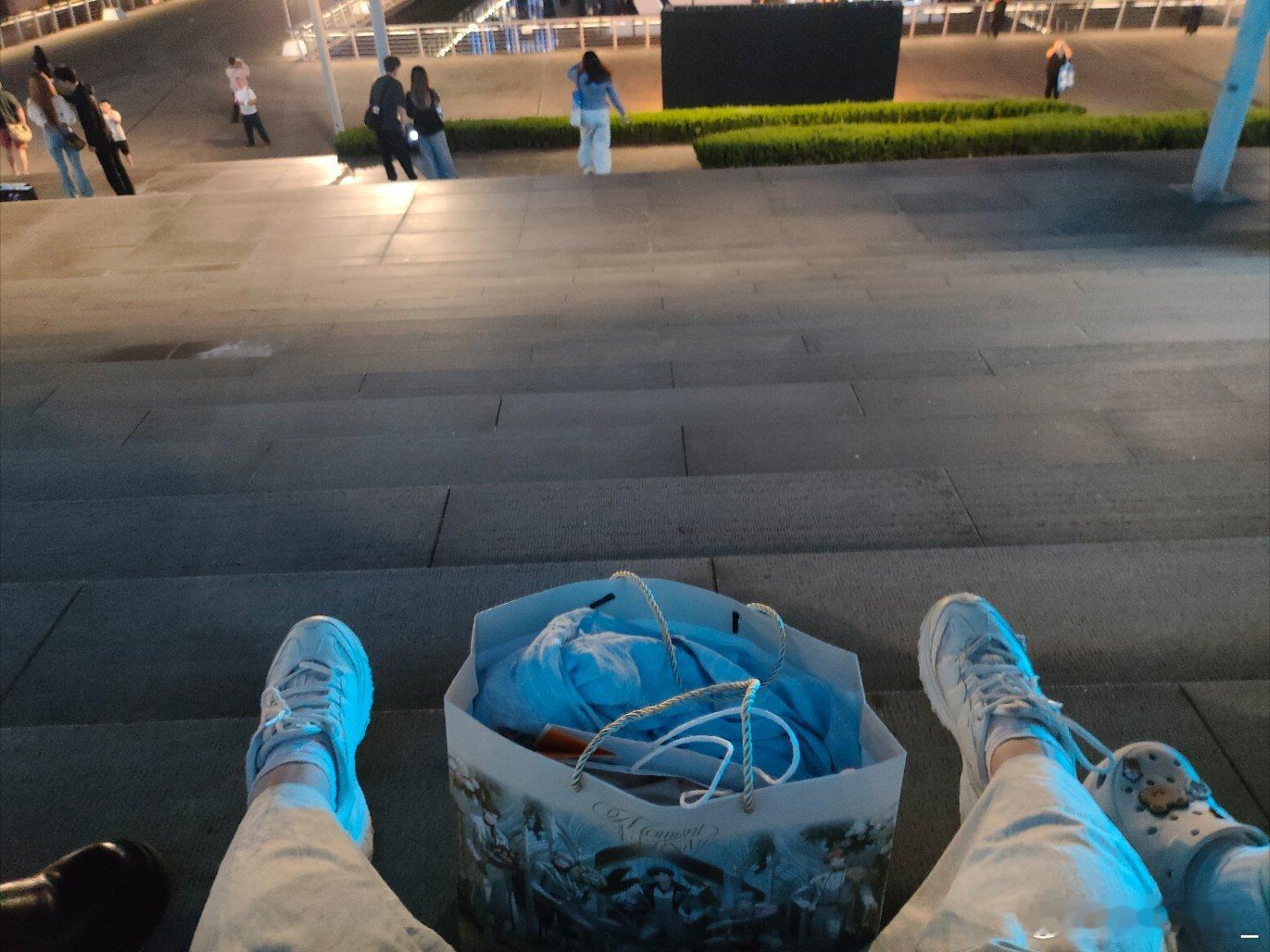 全世界最绝望之人​​​