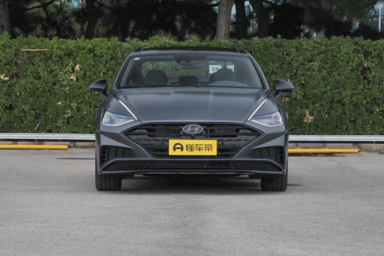 5-12万二手索纳塔怎么选？⚠️合资B级车性价比之王，空间大、配置高、家