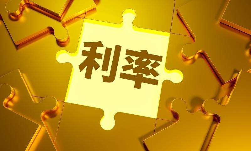 中际旭创一天成交了583亿，股价却跌了7.81%。京东方A成交357亿，反倒涨了