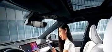 听我一句话，买车不纠结:1、55万选奔驰2、40万选宝马5系