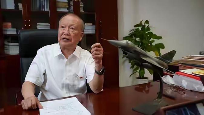 喧嚣一时的歼10C靠体系化作战、A射B导模式击落印度阵风的说法，近日被雷达权威贲