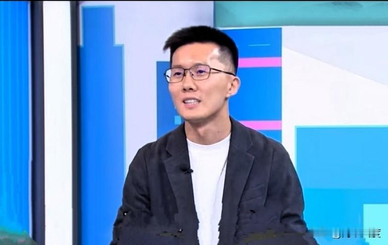 绿媒人李正皓曝：国民党酝酿7月份全代会换下郑丽文！在场的萧敬严这样发言是为郑丽文