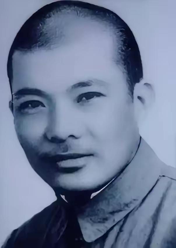1941年，牛子龙杀掉了军统豫站站长，没过多久，上级请他喝酒，想借机除掉他，牛子