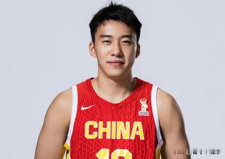 王俊杰设置主队是山西王俊杰加盟NBL香港金牛，但细心的网友发现，王俊杰社交媒体