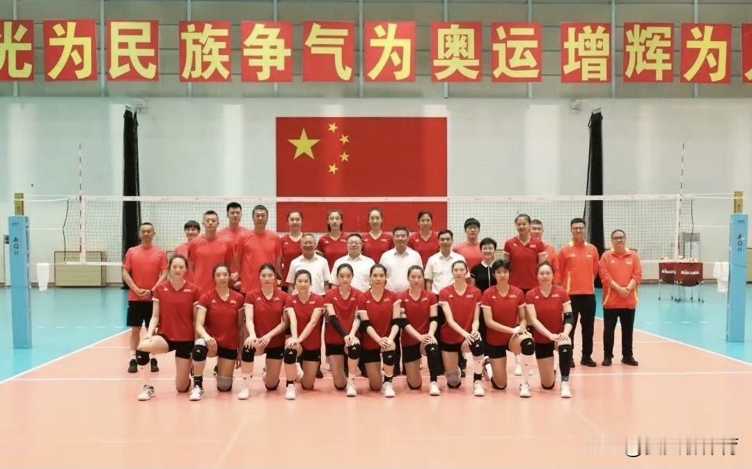 中国女排漳州集训最新消息来了！李盈莹回天津女排，董禹含在福建漳州集训，昨天的最新