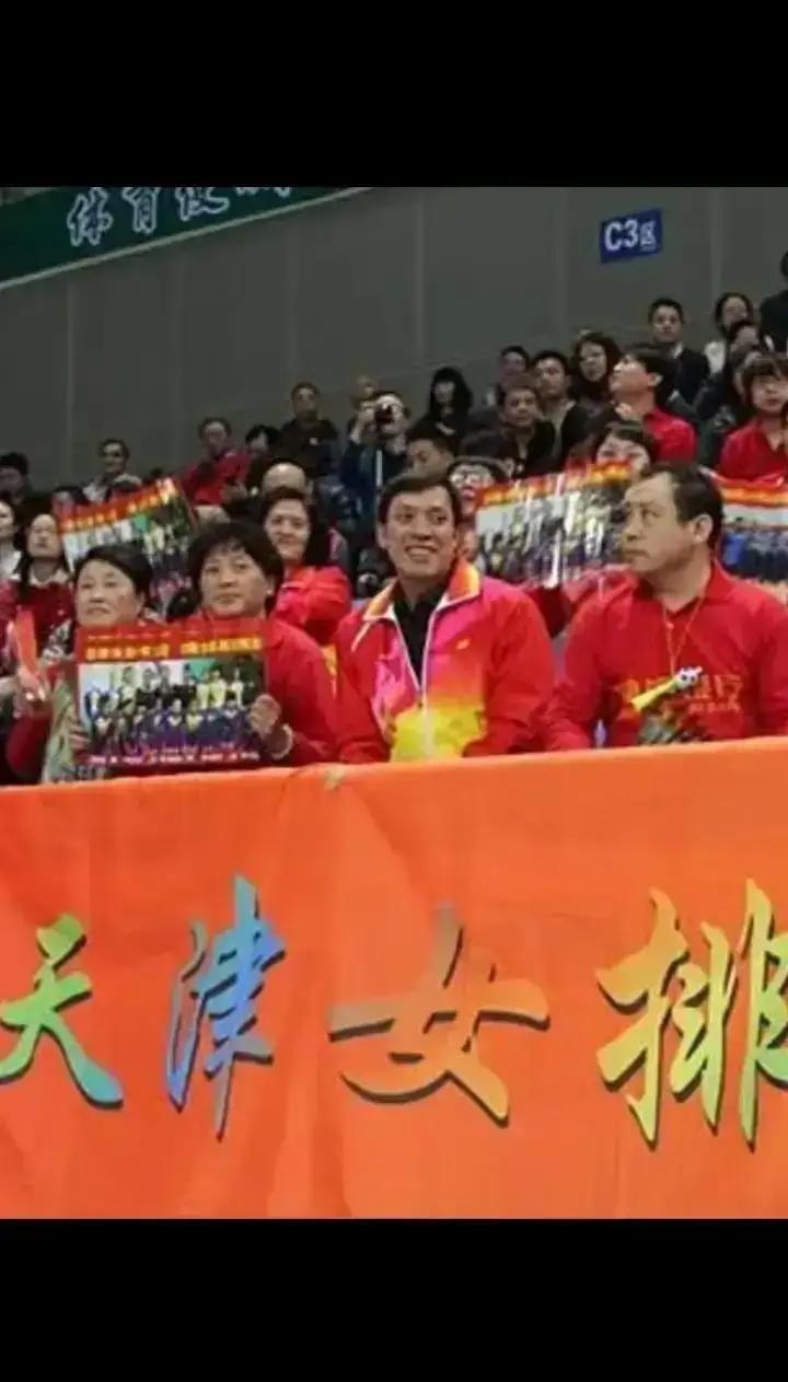 输一场=省3年？天津女排故意放水昨晚1-3输给上海上海，天津却上了5个00