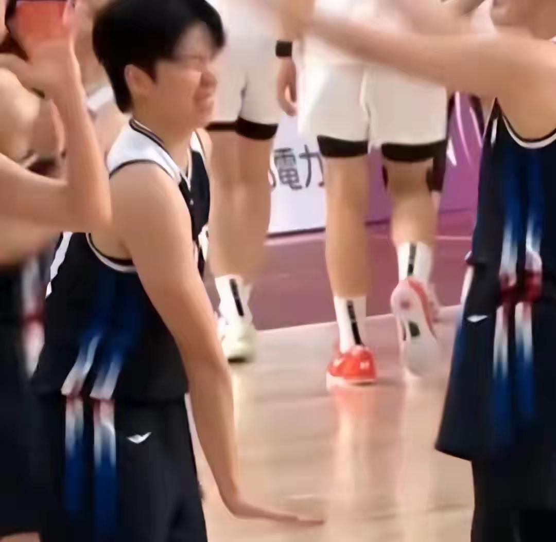 就凭韩国女篮这个态度，我赌27年亚洲杯，韩国进不了四强。立贴为证！！！