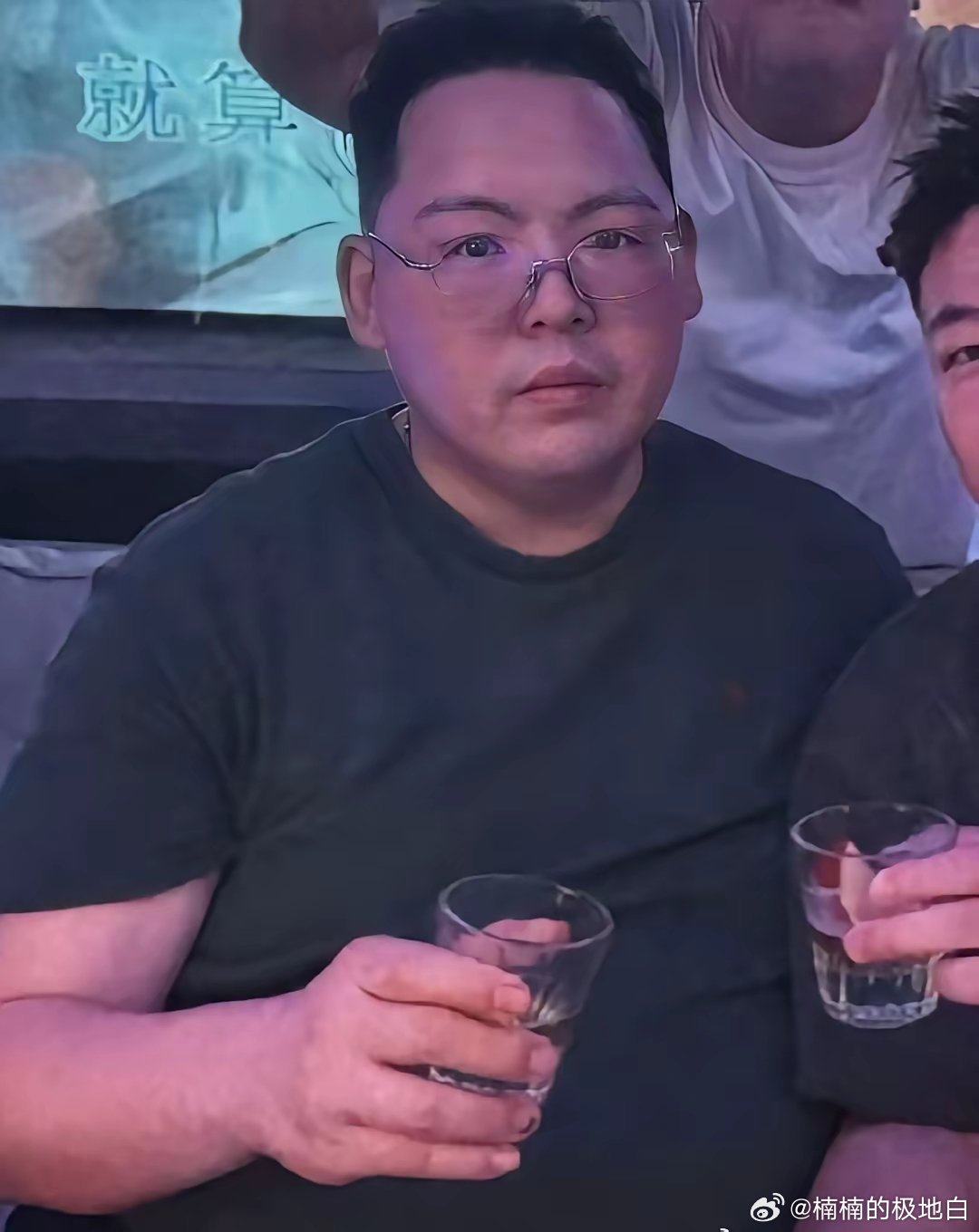 永远不要怀疑向太的眼光，向太不喜欢向佑老婆是有原因的。向太曾在采访中说：小儿子向