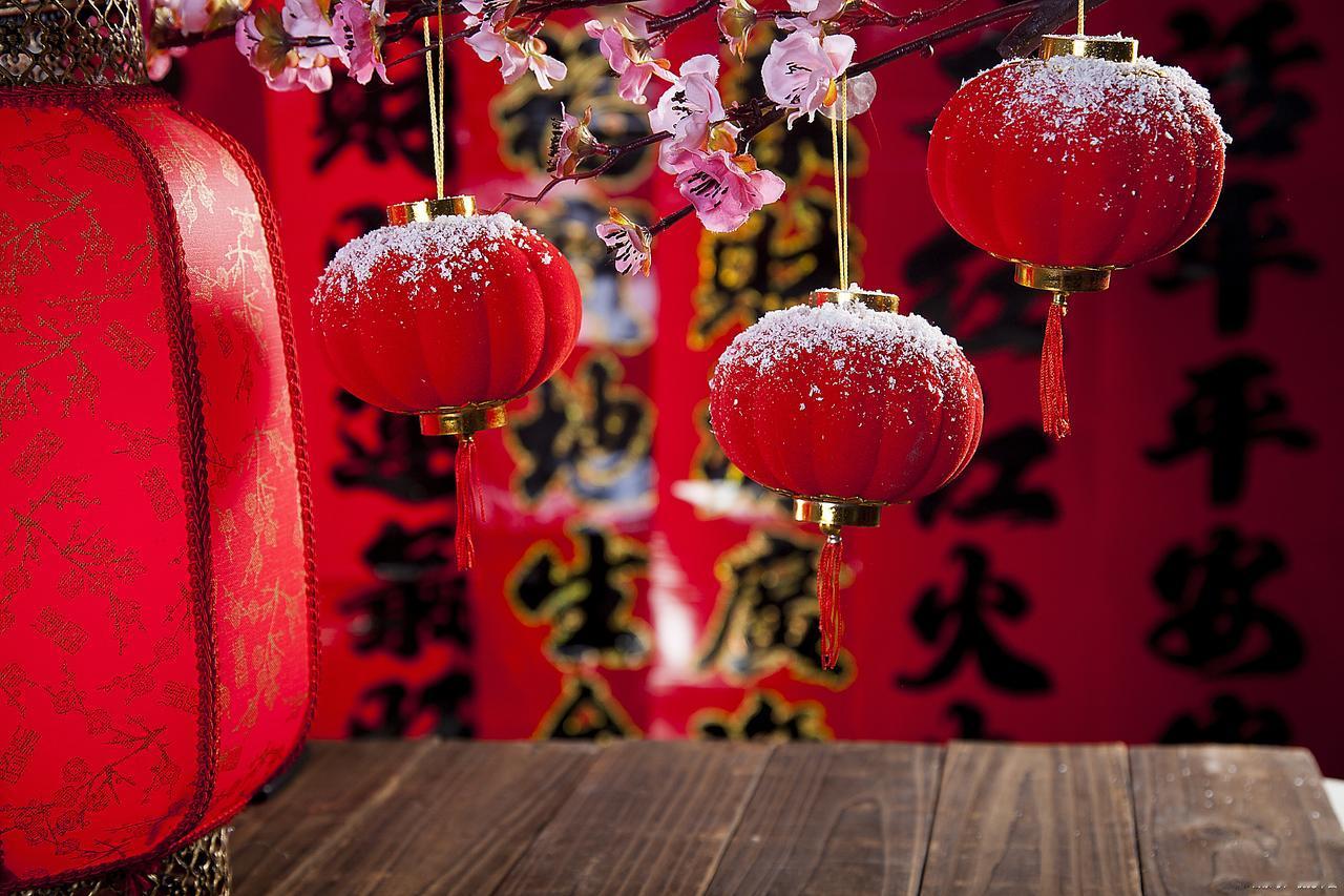 退休人员请留意！明年2月养老金或提前到账，春节“红包”这样领2026年春节放假