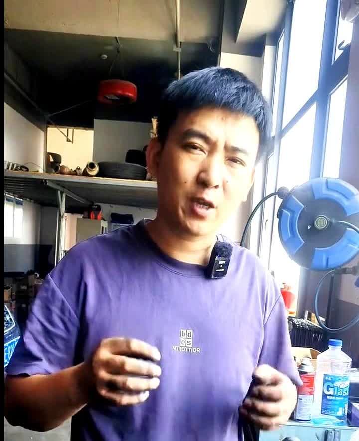 汽车上有个很重要的部件大家都容易忽视，那就是防冻液。大部分的车六万、十万