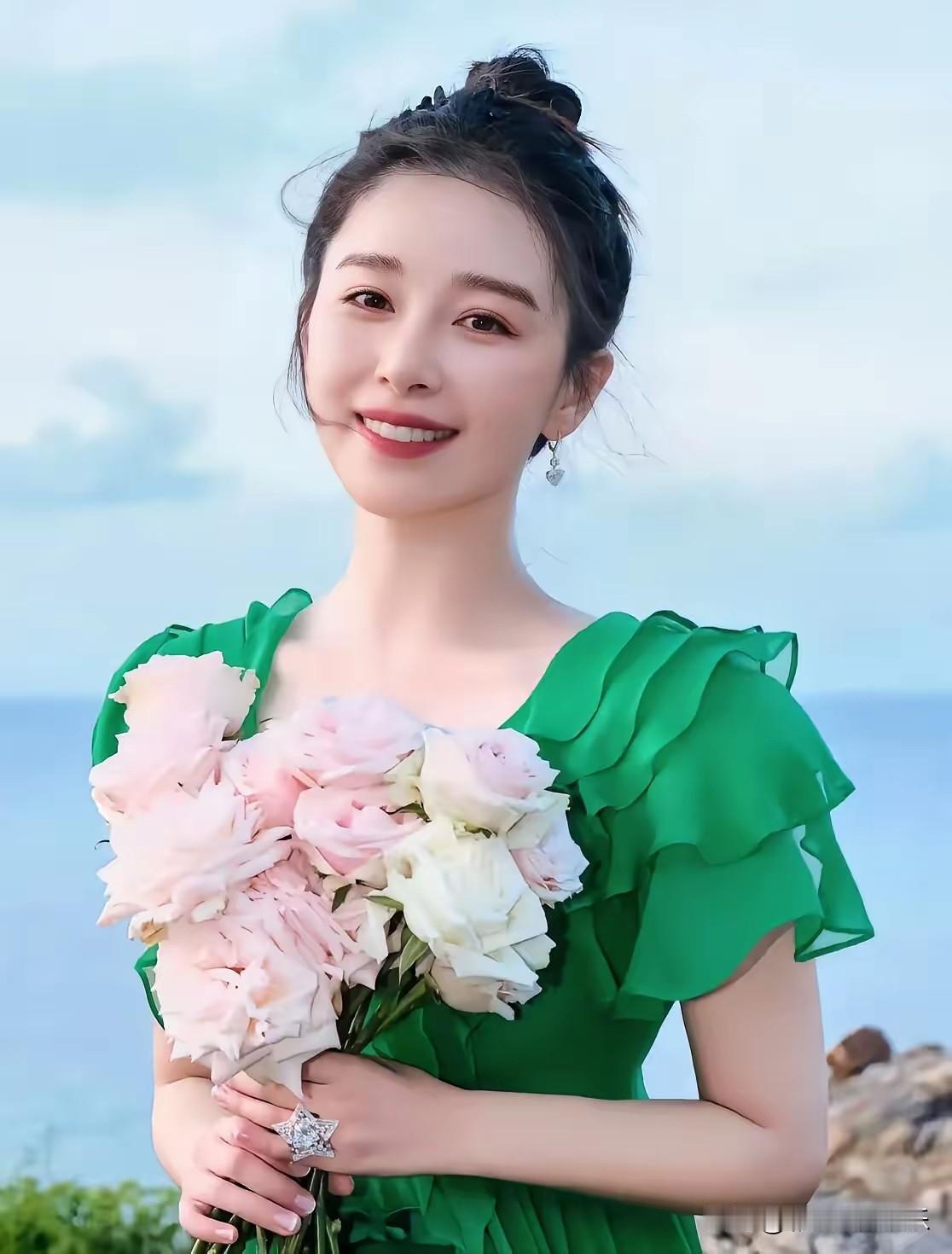 阚清子孩子夭折的瓜给大家提个醒，大龄产妇孕期不要太累，她就是太累了，不仅化妆带货