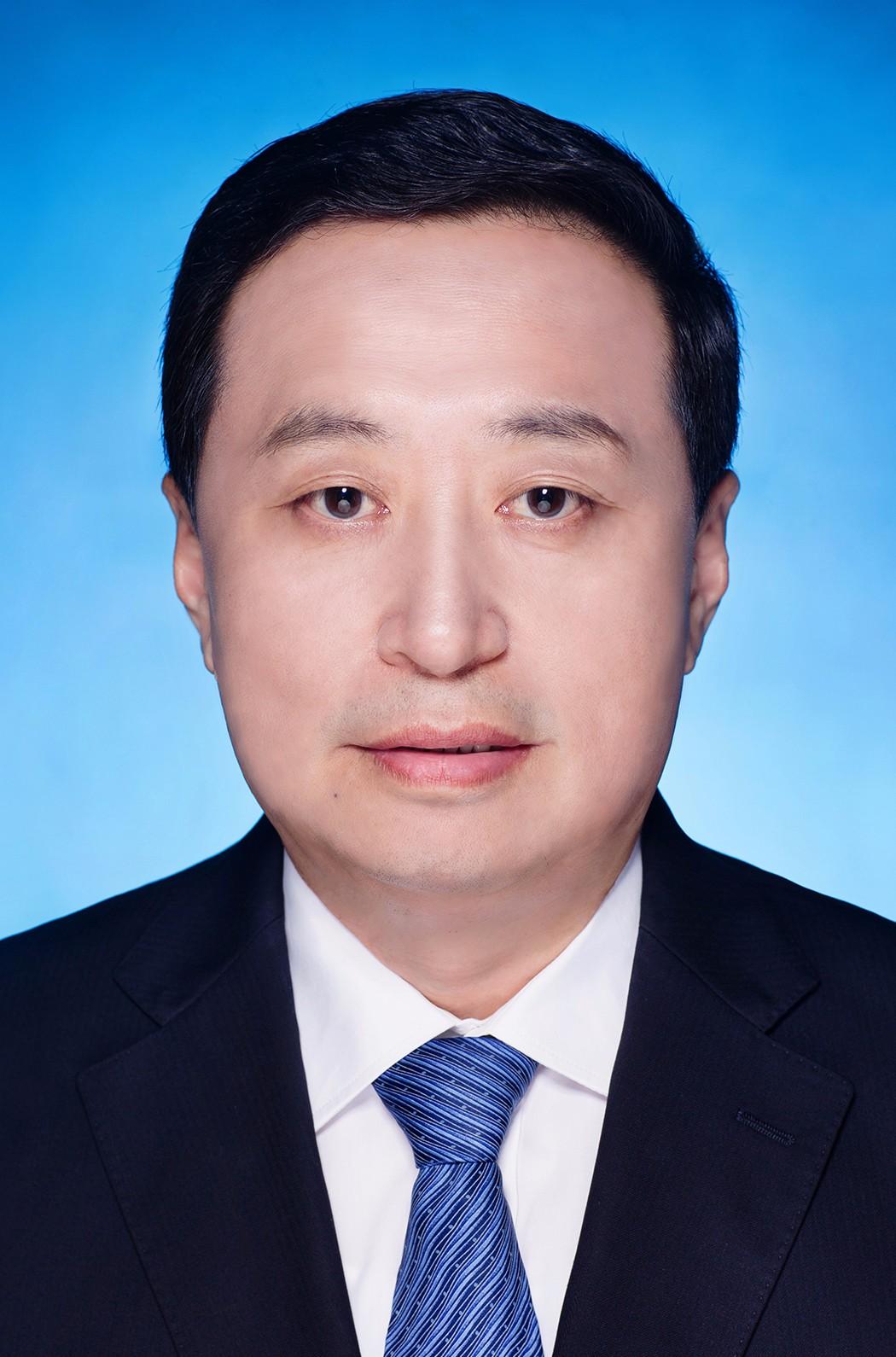 目前孙守刚还是河南省委常委，但已经不再是常务副省长，不知后面会如何使用？孙守刚之