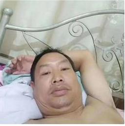 肠胃镜查完了，睡了觉。没啥大事，皮燕子昨晚拉多了，有点火辣辣的。​​​