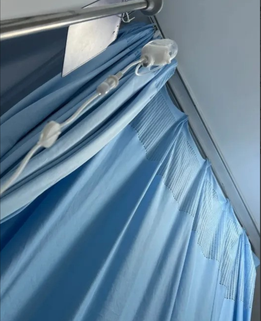 河南宜阳发生一起悲剧，一名13岁女孩到医院检查身体，医生在给她检查时发现她已经怀