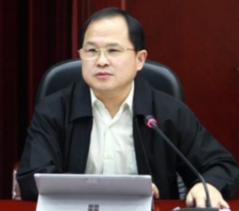 为何说中国的公知需要一次清理？很多人不知道，国内不少公知的嘴脸相当丑陋，吃着国内