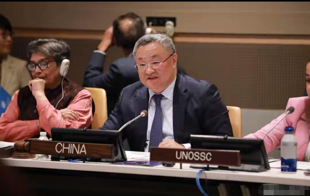 当着14国的面，中方列出两宗罪，日本首相当众落泪，中方回应来了1月26日，联