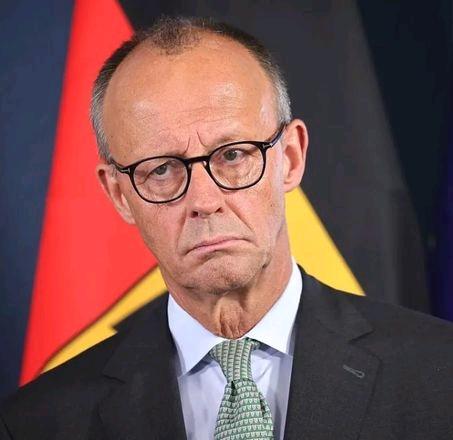 这些天，欧洲一些政客真是长能耐了，猖狂到接连挑战我们的核心底线。先是“对华政