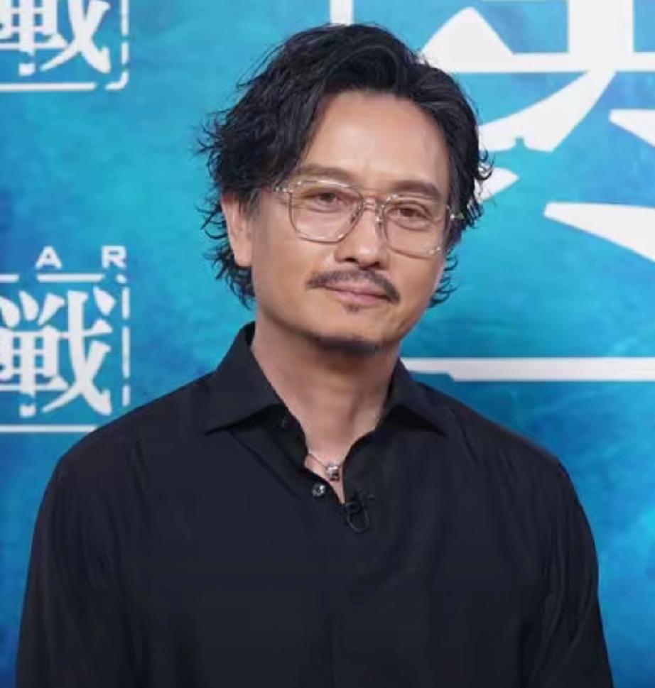 看着都疼！吴慷仁被真扇24记耳光，脸肿泛泪，谢君豪：我手都痛了电