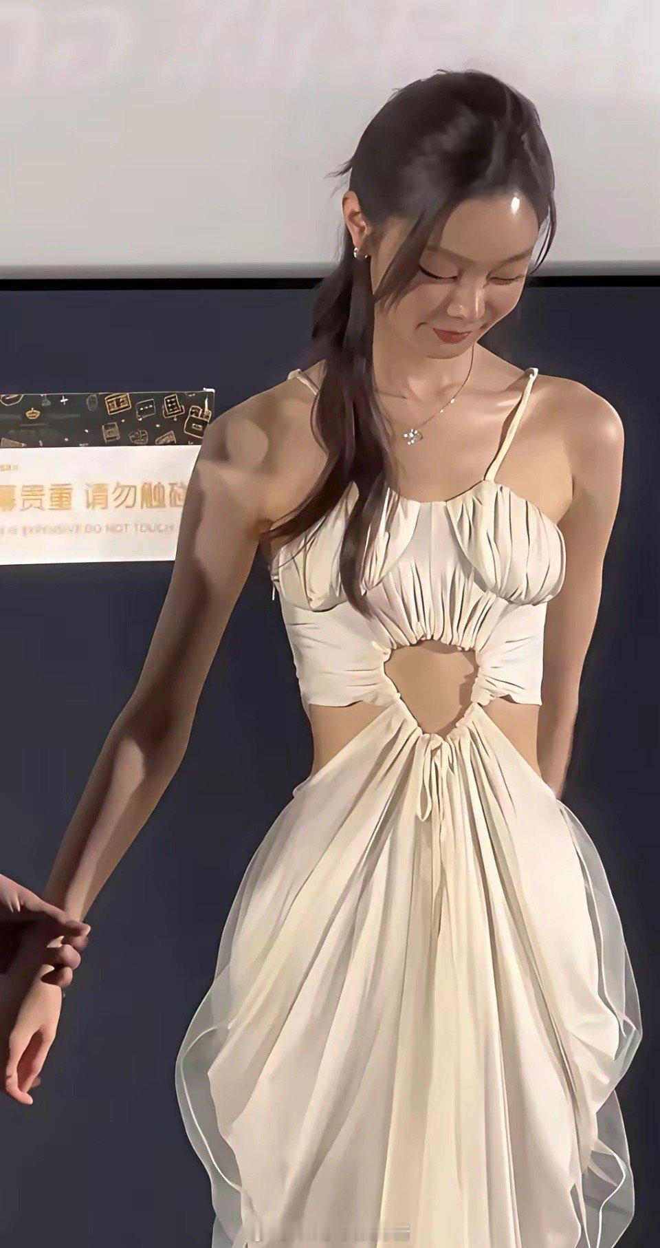 万万没想到，宋轶现实中已经瘦成这样了