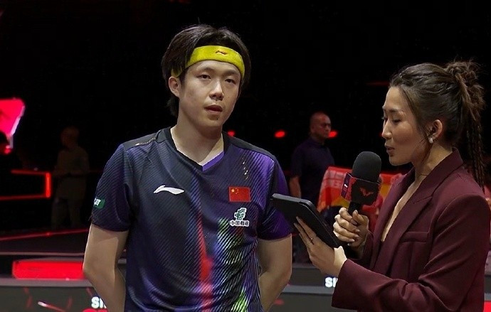 王楚钦: 今晚这份高兴是属于自己的, 自己的成绩离不开大家的帮助