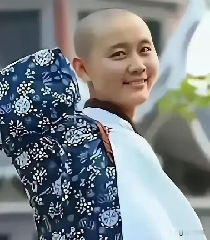2008年，山东一名19岁的大学生梦见佛祖对他说：“你是我座下童子，该回来了。”