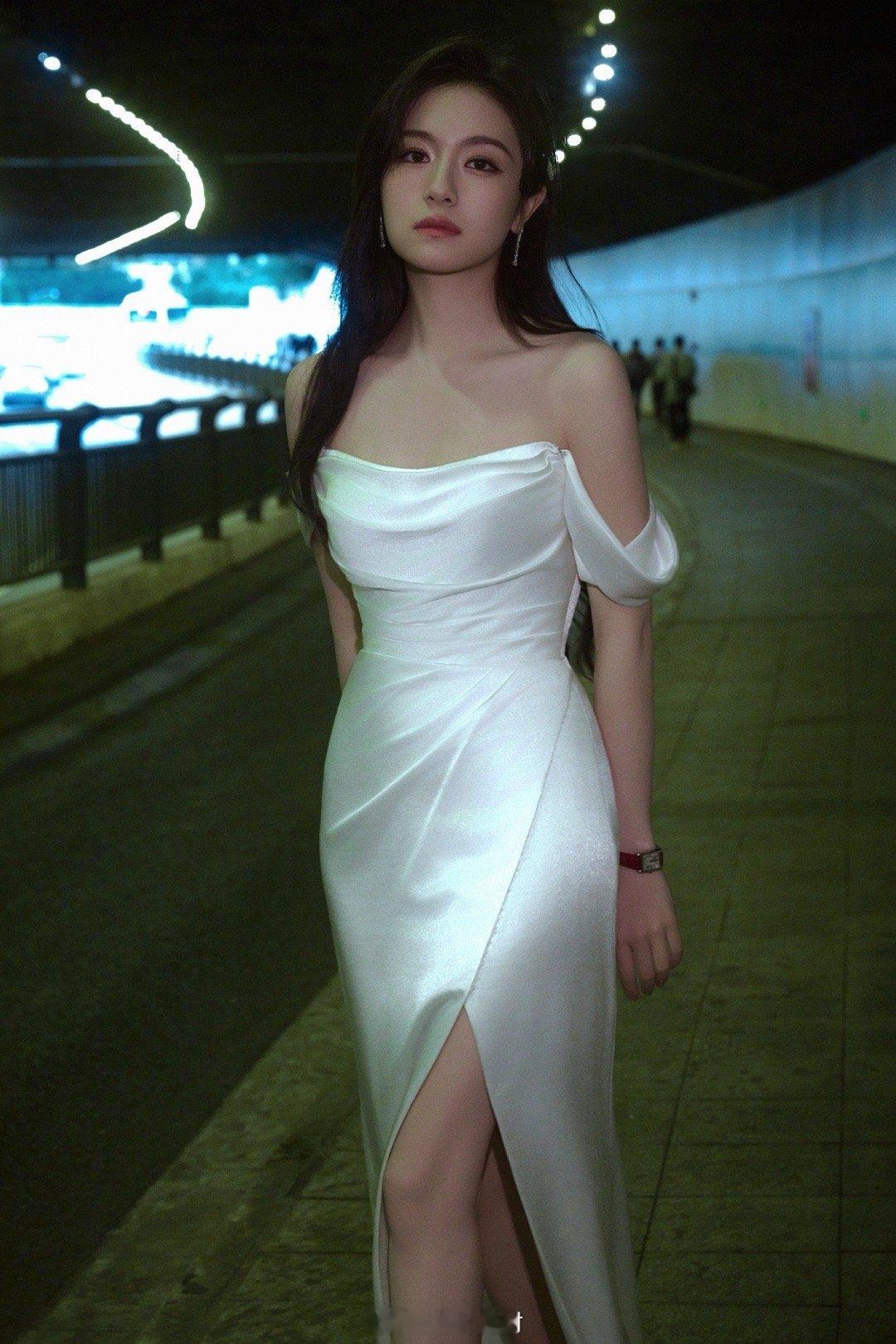 李兰迪这状态我好爱，可爱。