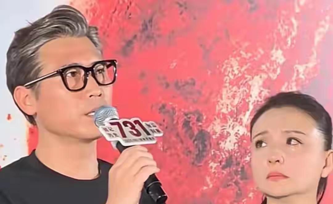 “同胞们，向前走，出口有光，有人间烟火，有国泰民安”。这是电影《731》影片结