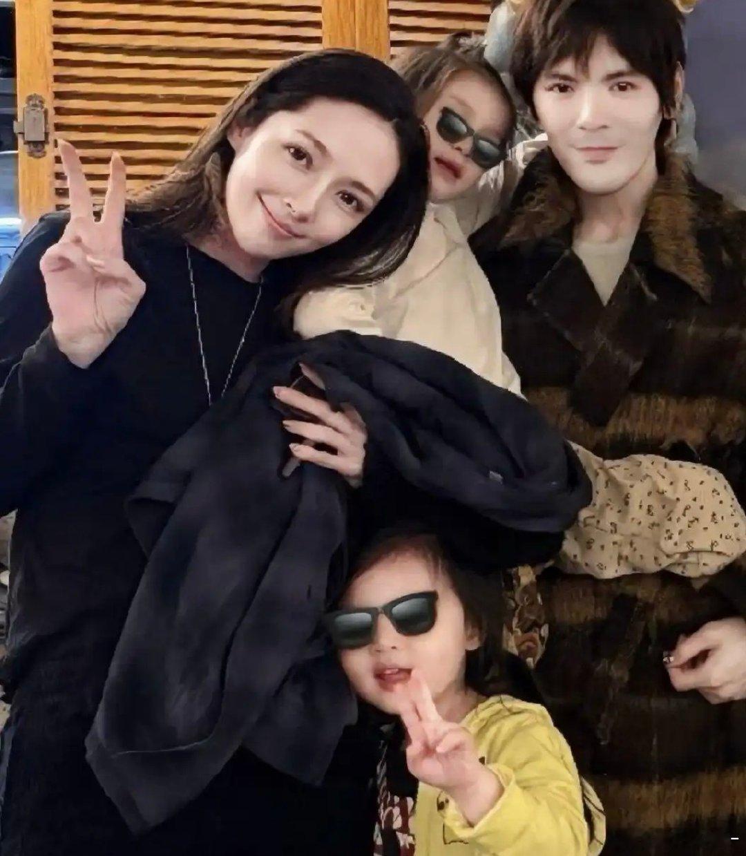 4岁儿子侧脸跟向佐一模一样，郭碧婷却让他留长发扎小辫，向太看完直接放话：孩子教育全听她的​