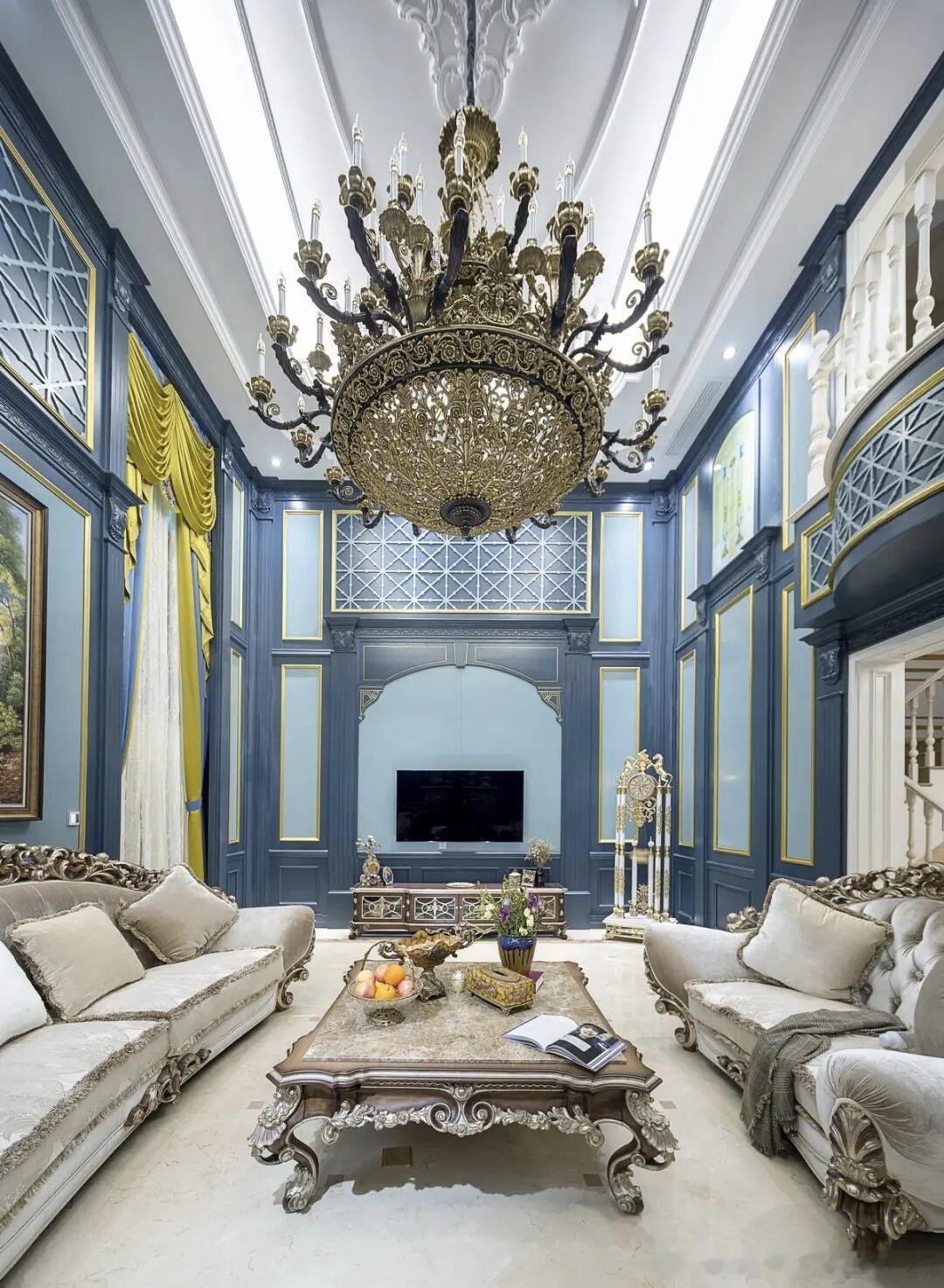 余承东爆料尊界S800月交付量超2千台尊界最重要的一个点在于...把豪华感这个事